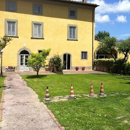 B&B Glicine E Luna Cascina Luaran gambar
