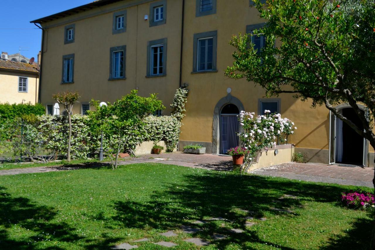 B&B Glicine E Luna Cascina Luaran gambar