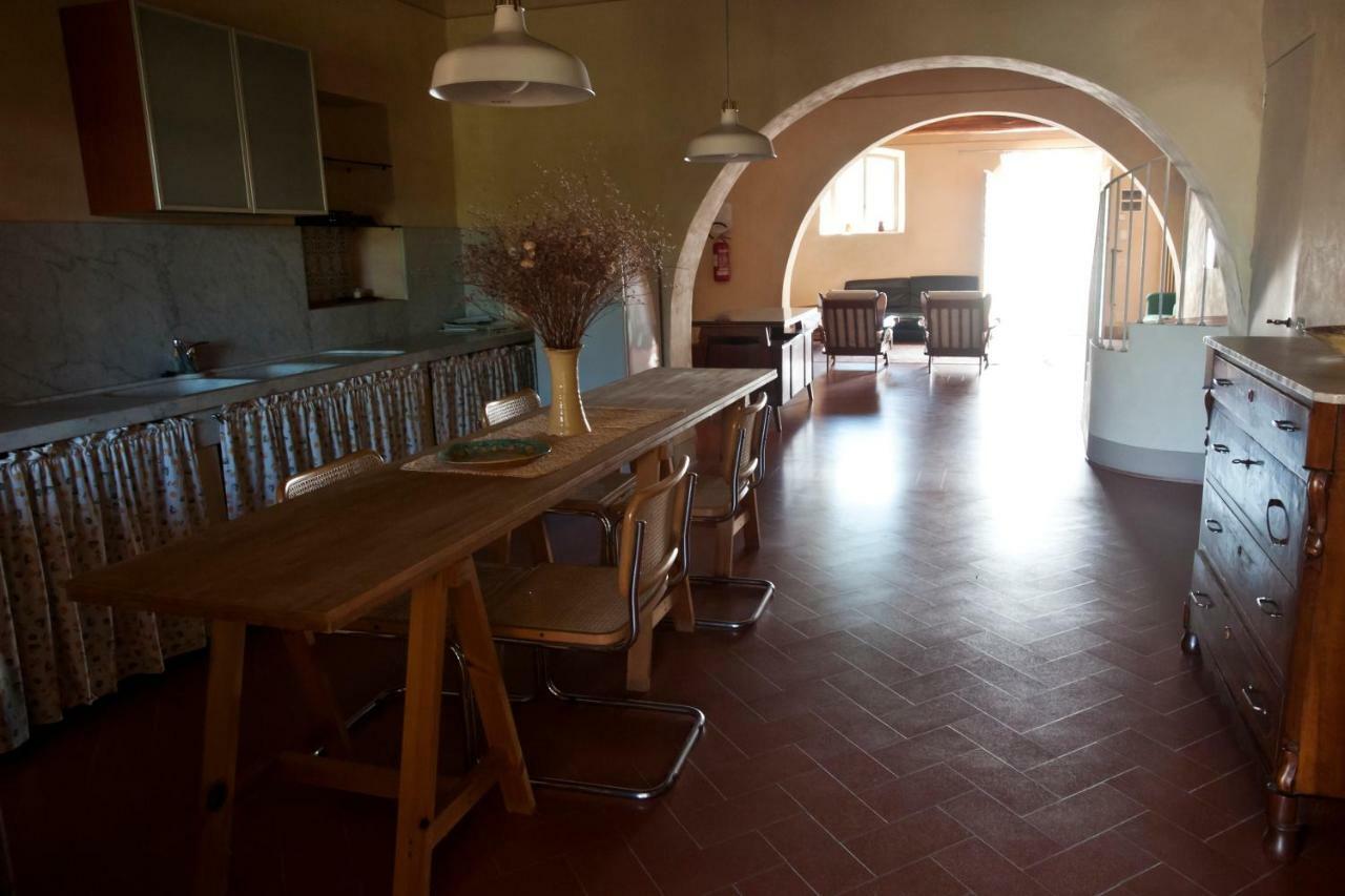 B&B Glicine E Luna Cascina Luaran gambar