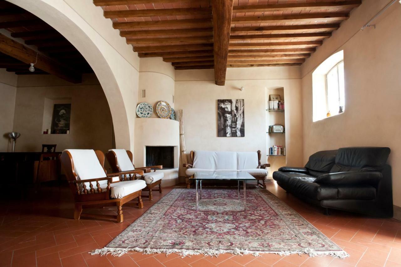 B&B Glicine E Luna Cascina Luaran gambar