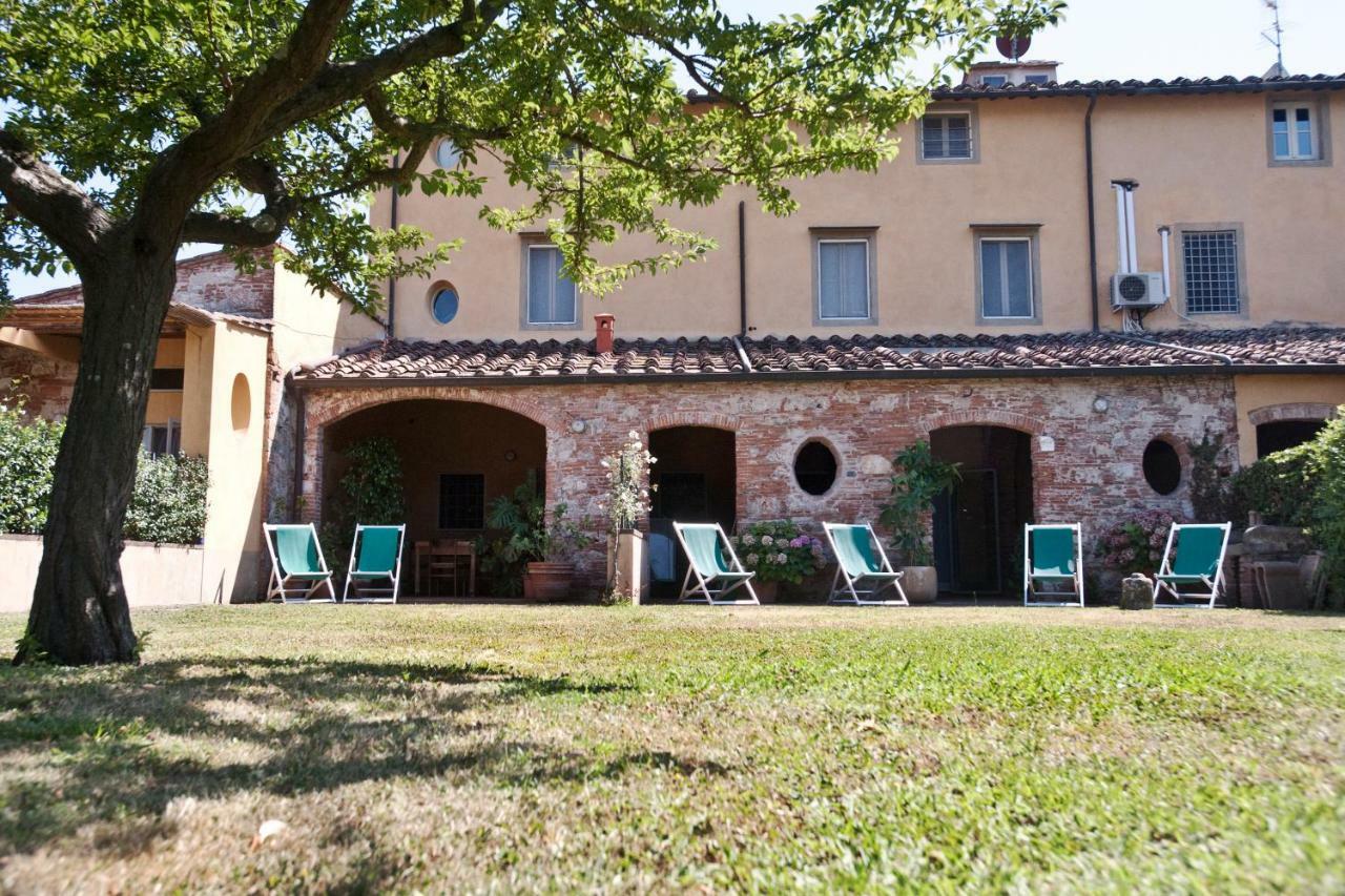 B&B Glicine E Luna Cascina Luaran gambar